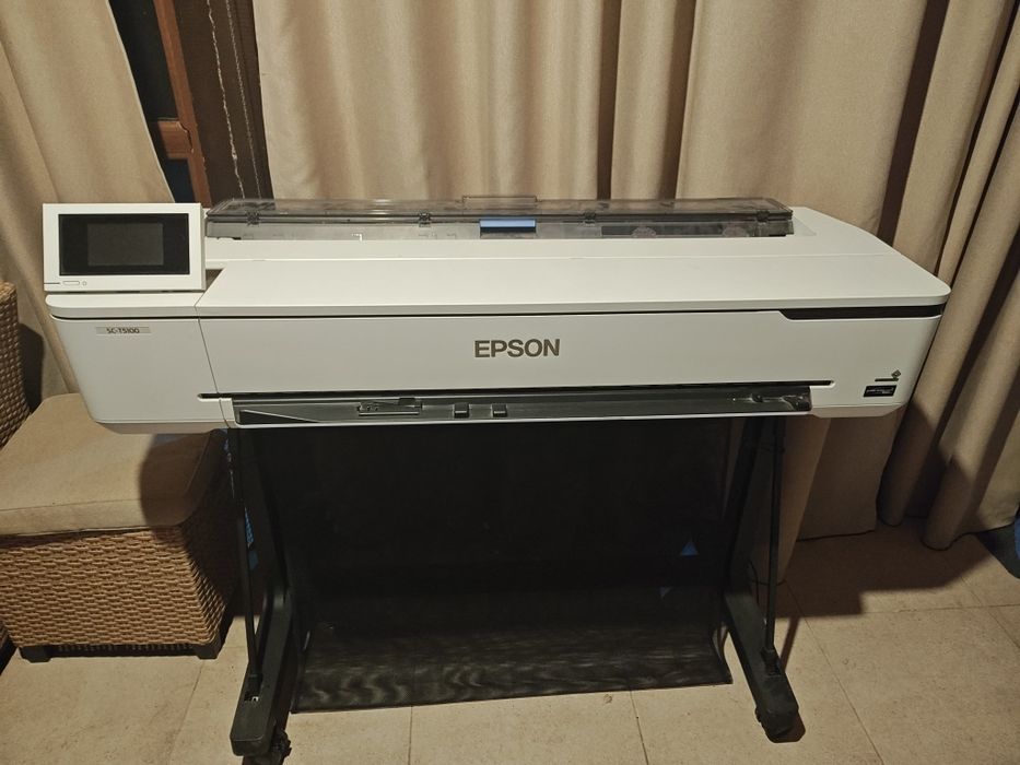Plloter Epson  SC -T5100