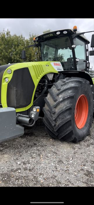 Claas Xerion 4500 трактор