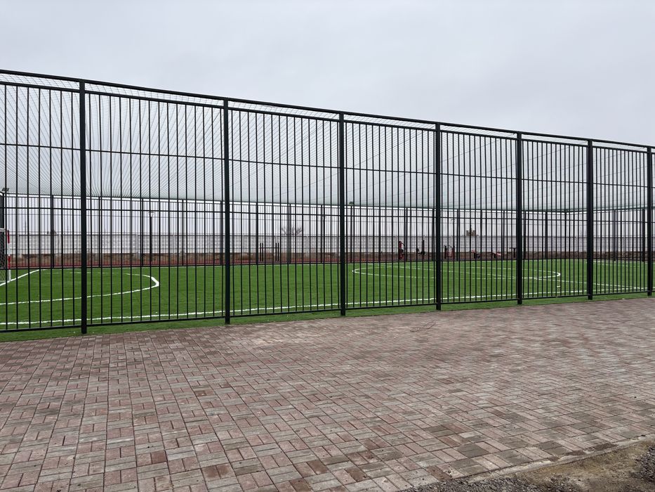 Искуственный газон хорошего качества