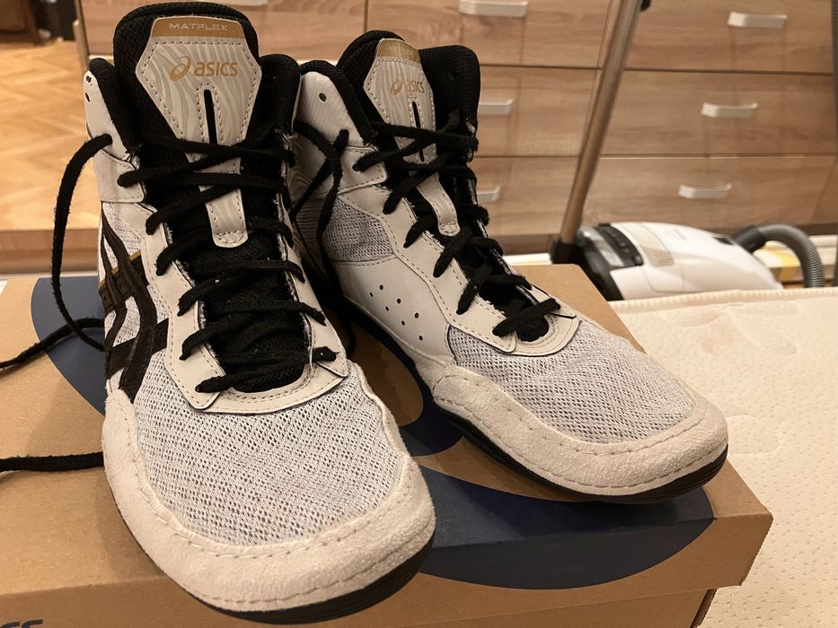 Борцовки Asics, номер 39.5