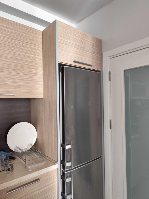 Дава се под наем Тристаен апартамент в София, Център - 85 кв.м за 750 € - Снимка #2