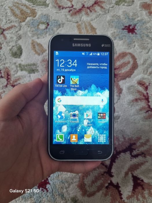 Самсунг j1 продам