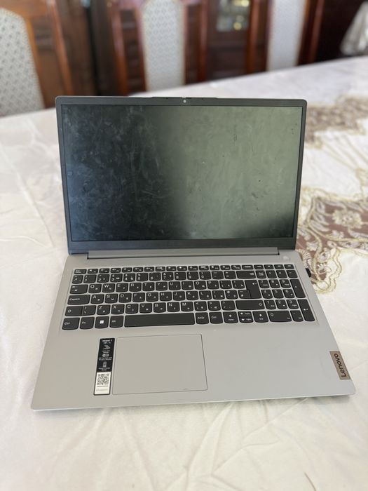Ноутбук Lenovo!!