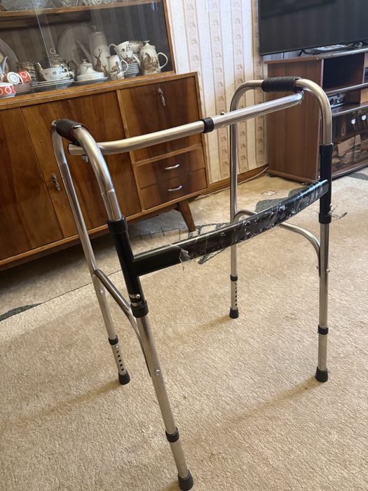 Ходунки для взрослых