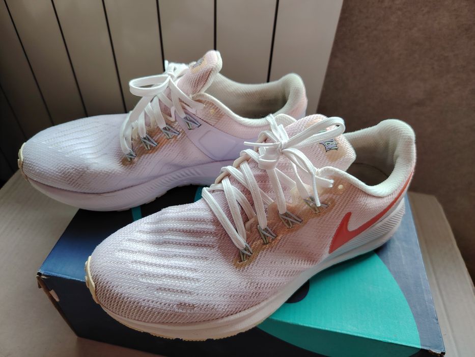 Спортни маратонки Nike