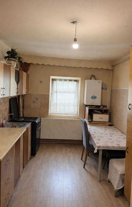 Apartament 2 camere spre închiriere