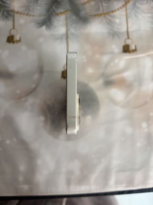 iPhone 13 mini запазен