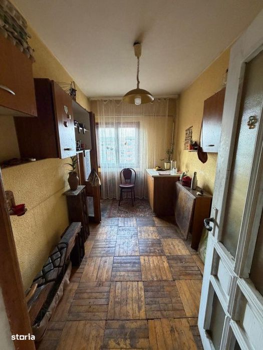 Apartament renovabil, 2 camere , 62 mp , Radauti