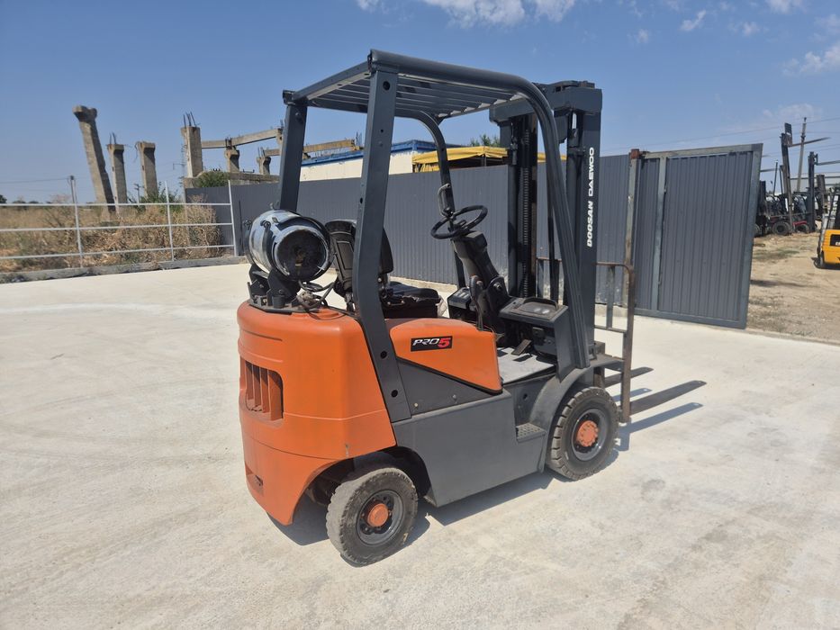 Catarg Duplex Stivuitor Dossan 1.5 tone gpl