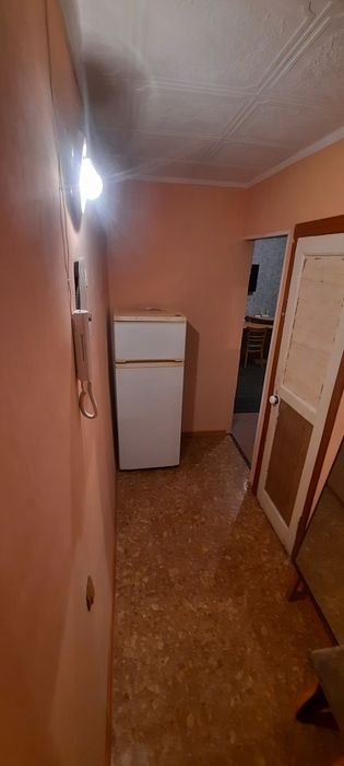 Продаю 2 комн. Абзал, ЦУМ