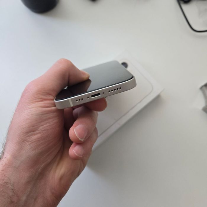 iPhone 13 128gb в отличном состоянии