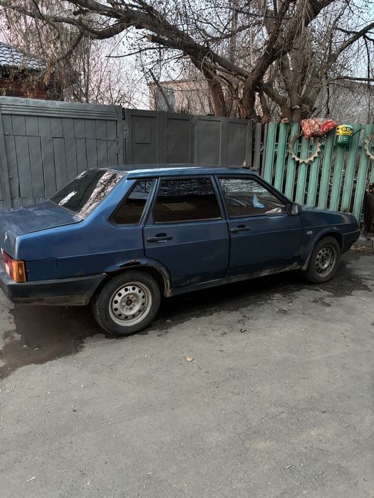 Продам автомобиль ваз 21099