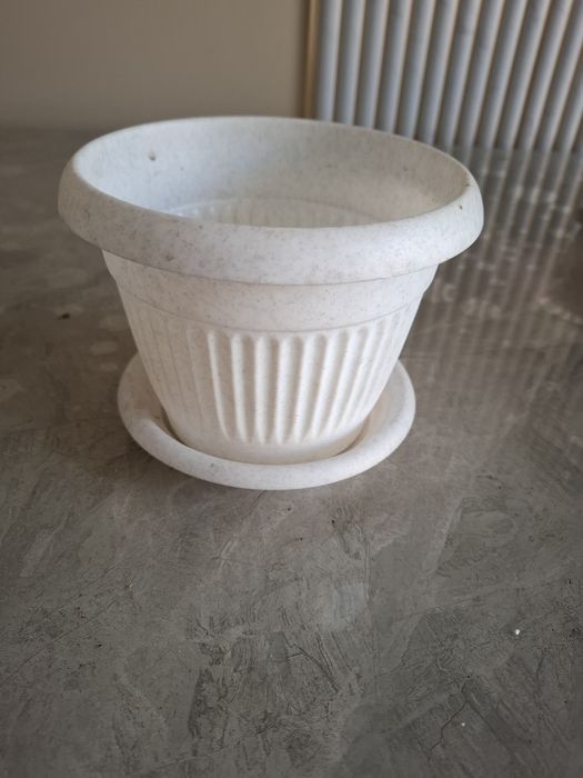 Горшки для цветов