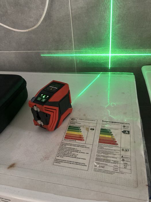 Лазерный уровень оригинал