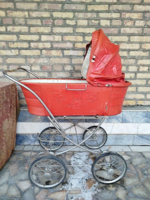 СССР Коляска сотилади.