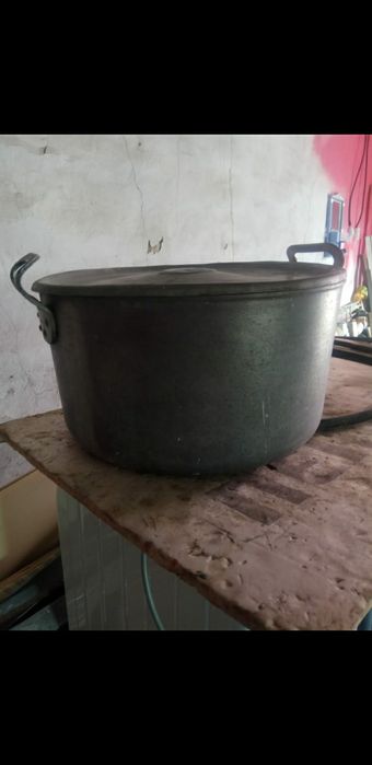 Кастрюля дюреалюминевая