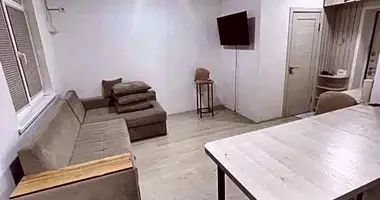 1 xonali kvartiralar studiya
