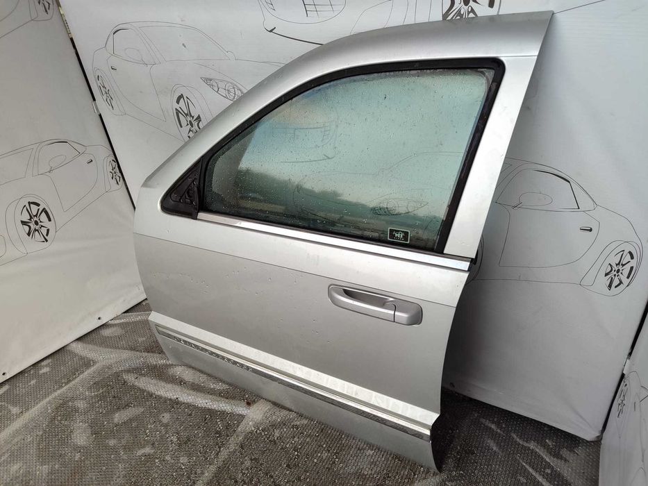 Ușă Față Stânga Jeep Grand Cherokee WK SUV Gri 55394353AD 2010 / [2005-2010] / (11Y)