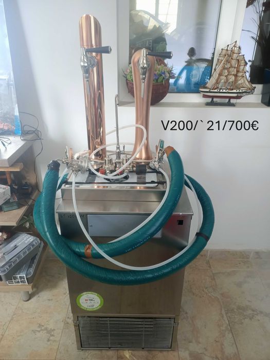 Dozator de bere portabil. Cititi descrierea completa.