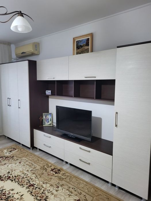 Apartament de inchiriat