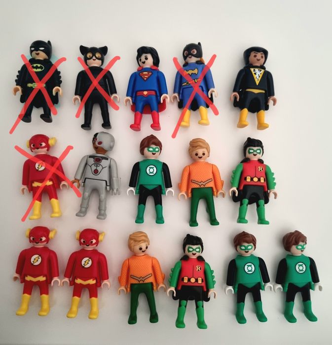 Фигурки  DC playmobil Kinder
Ние събрахм