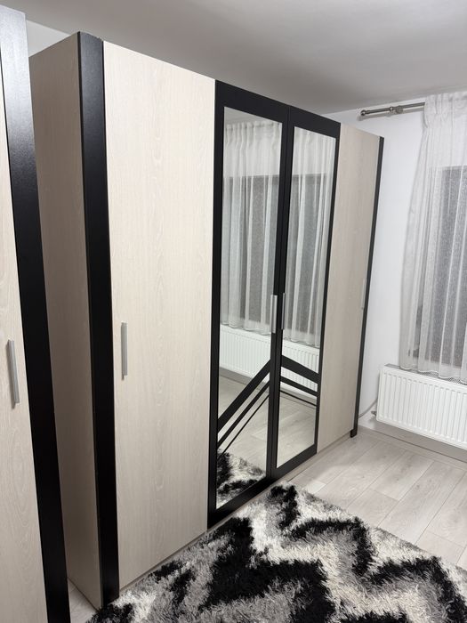 Dulapuri dressing 3 uși și 4 uși, stare foarte bună – Dumbrăvița