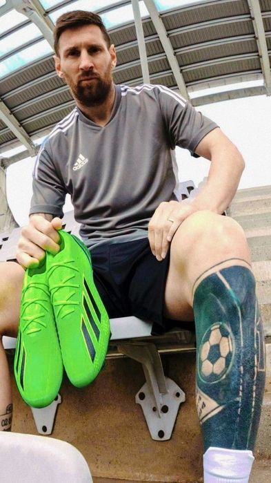 Продам Бутсы адидас