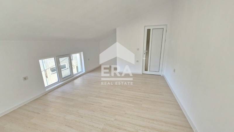 Продава се Къща в Аксаково - 116 кв.м за 730 €/кв.м - Снимка #2