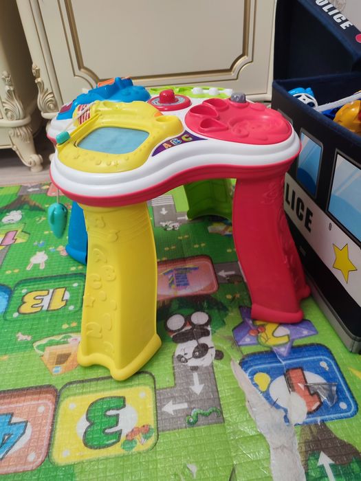 Детские вещи, одежда, игрушки.