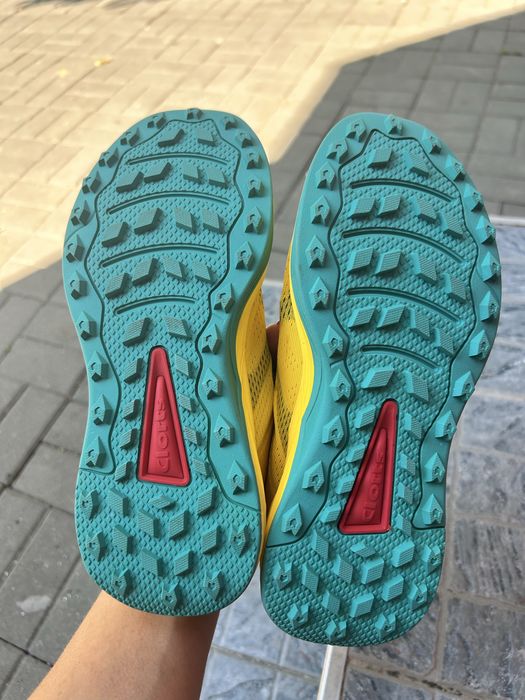 Pantofi de alergate Clorts