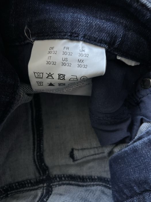HUGO BOSS / мъжки дънки W30