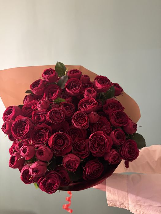 Букет спрей роз, свежий