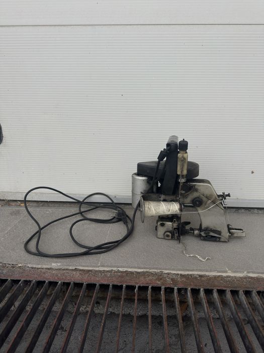 Машина за шиене на чували GK20-1A