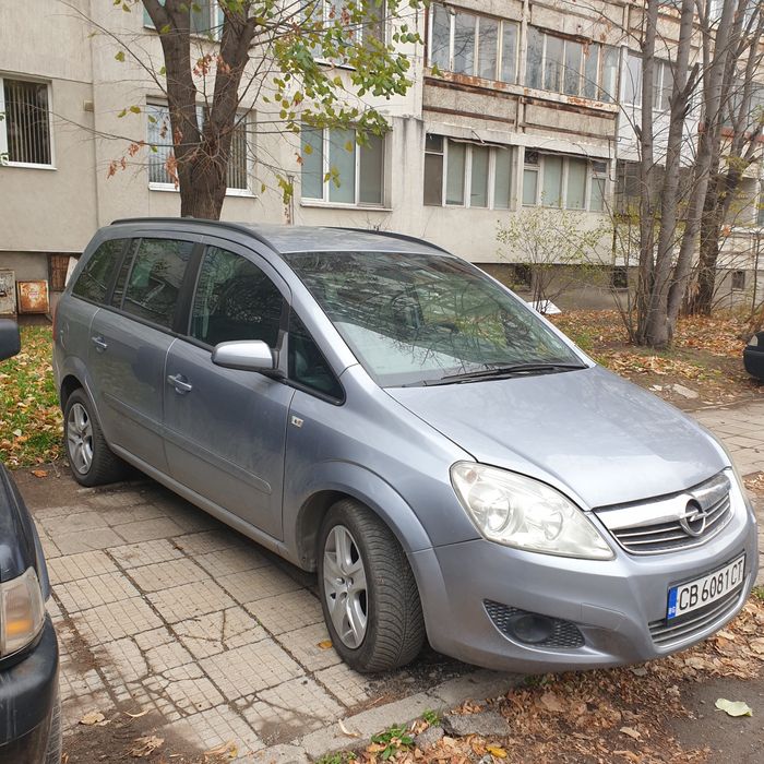 Продавам Опел Зафира 1.6 150к.с фабричен метан на части
