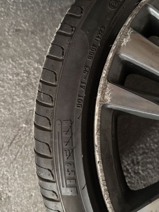 Pirelli Powergy 245/40/19