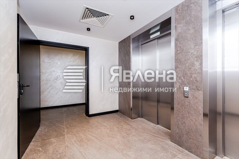 Продава се Тристаен апартамент в София, Кръстова вада - 124 кв.м за 2824 €/кв.м - Снимка #1