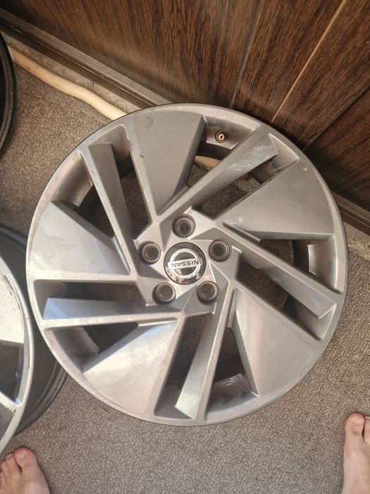 Vand jante originale Nissan Qashqai R17