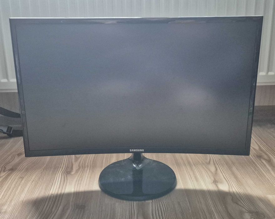 Monitor curbat LED VA SAMSUNG C24F390FHU, 24", Full HD, 60Hz, negru