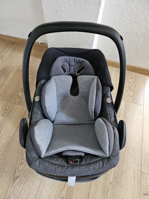 Стол за кола - кошница Maxi Cosi