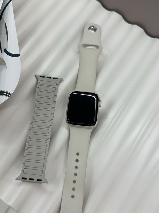 Apple Wath SE 2 (40mm)