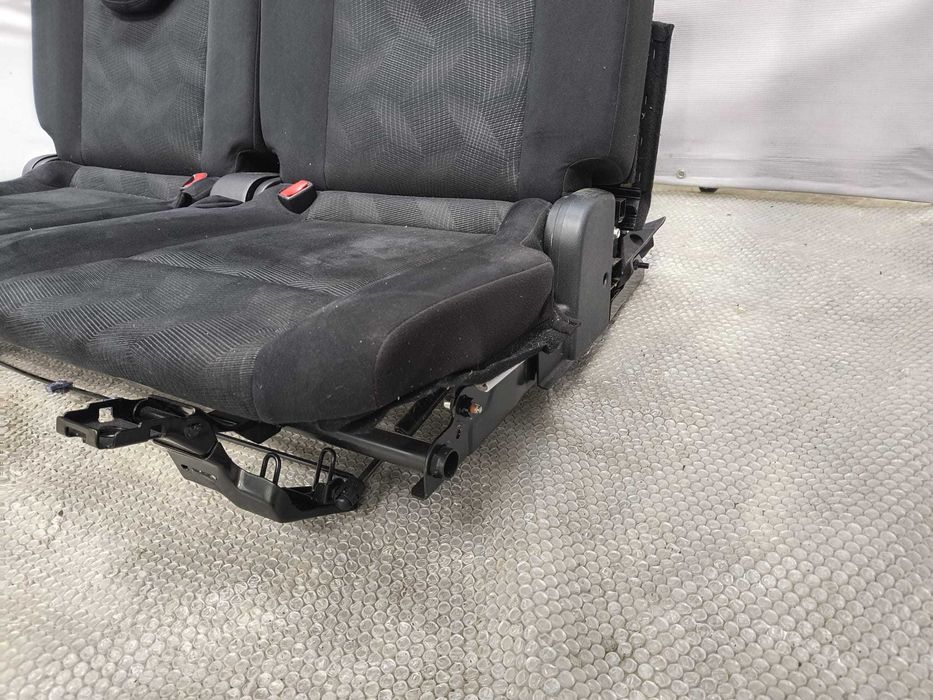 Banchetă Spate Textil Nissan X-Trail T32 2015 / 2014-2017 / Cod OEM 864304BK0A (5C2)