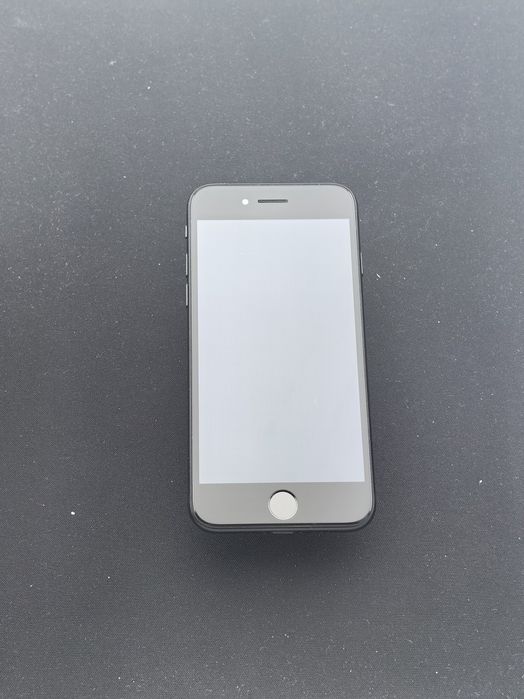 Apple iPhone SE 2020 64 GB ID-qud168