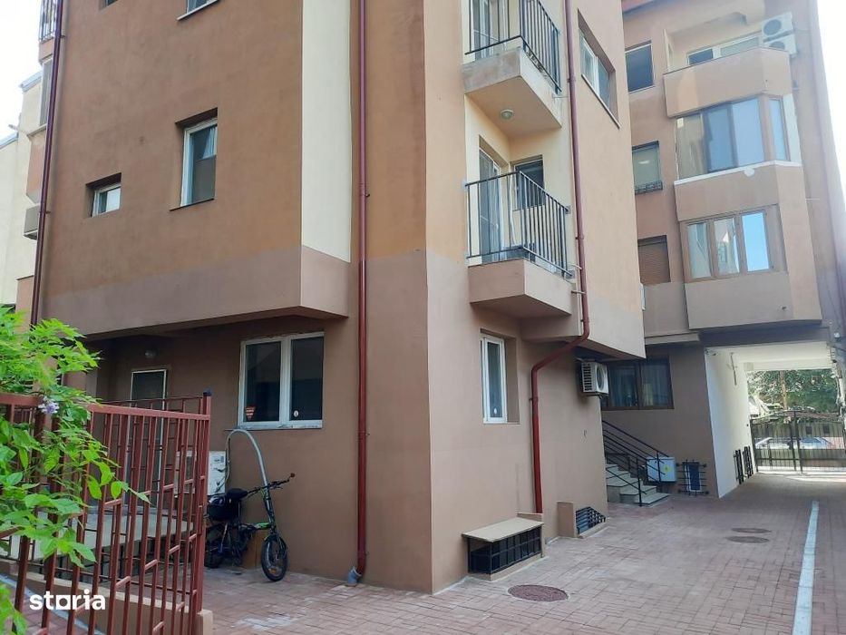 Duplex  4 camere de inchiriat - Stefan cel Mare