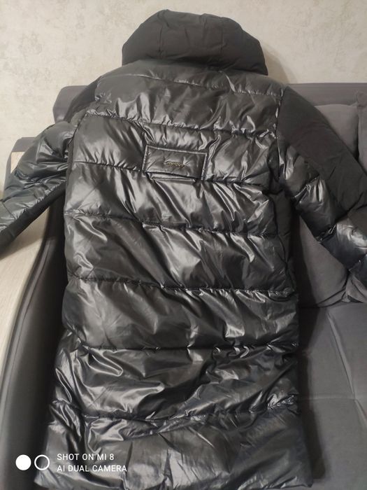 Продам зимнюю куртку.