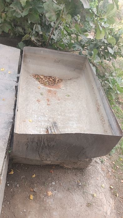 Yomkost KARETA suv uchun va boshqa maqsadlarda foydalanish uchun