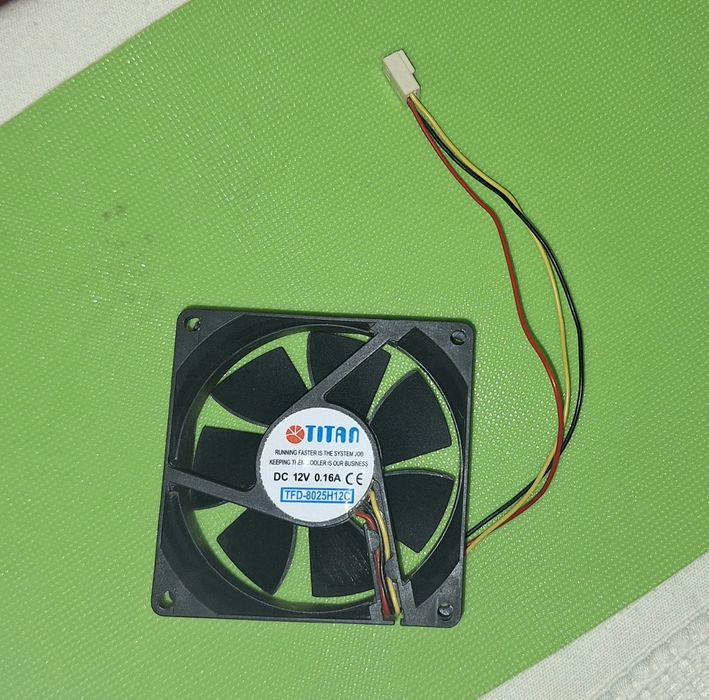 Cooler Titan 12v
