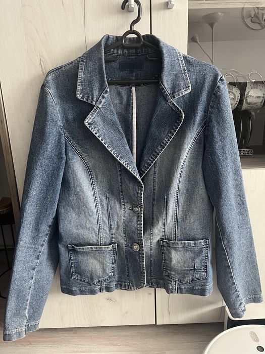 Елегантни сака по 10 евро