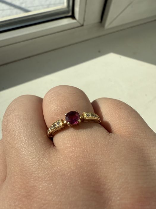 Кольцо золото 750