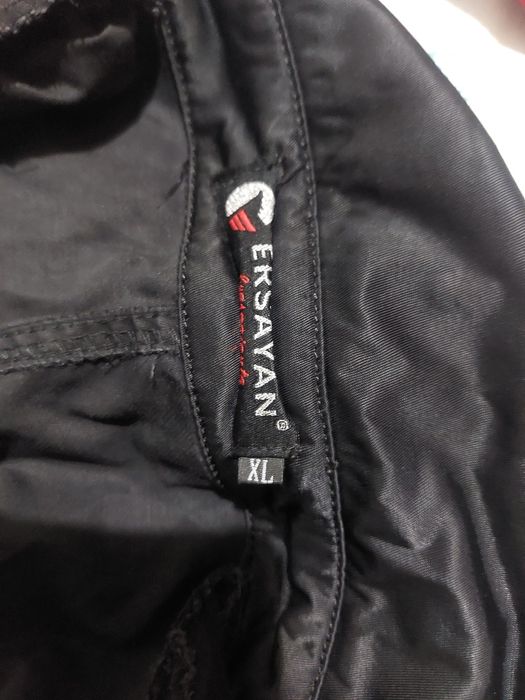 Продам женскую ветровку