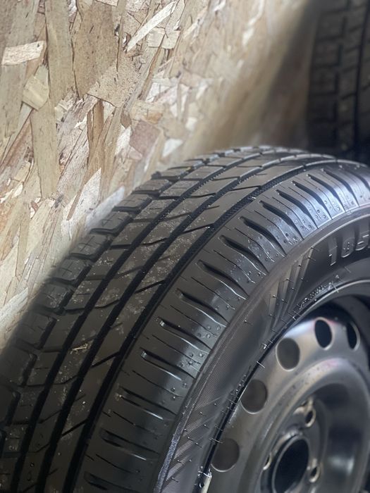 Комплект новых колес